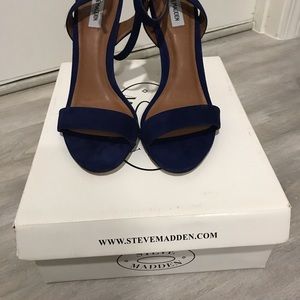 Steve Madden Dark Blue Landen Suede Heels